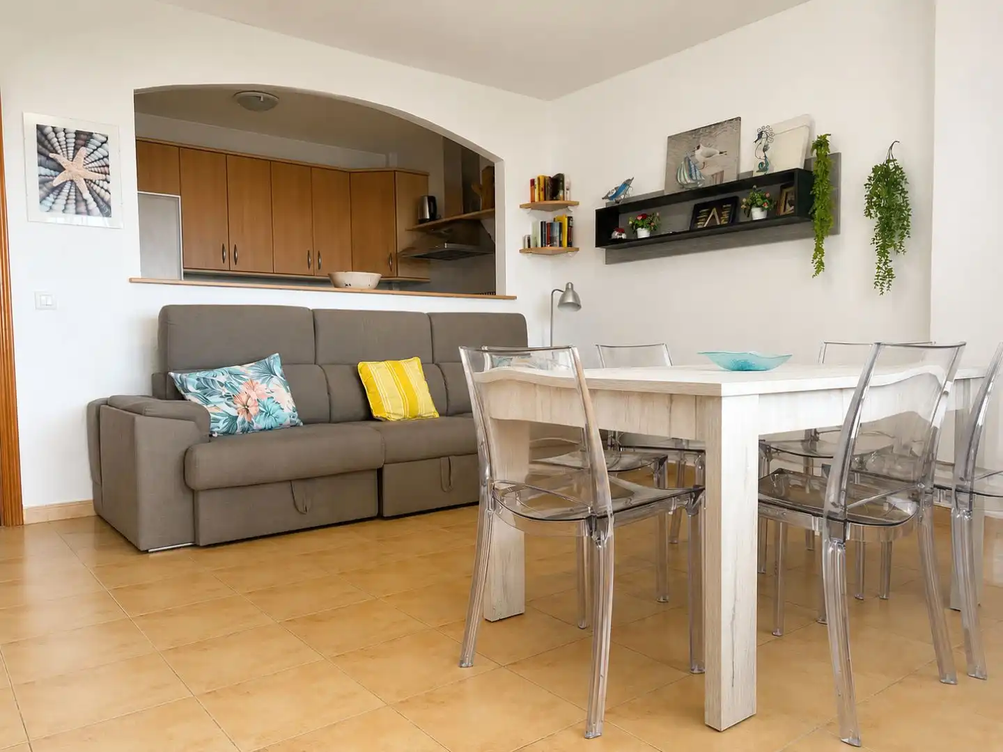 Apartamento con piscina en venta en Pintor Guillermo Perez Villalta 72, imagen 5