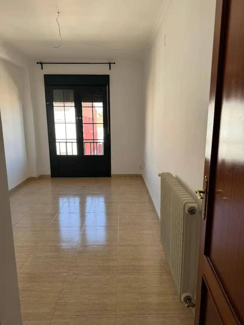 Piso en venta en Alcázar de San Juan con Calefacción, Horno y Lavadora