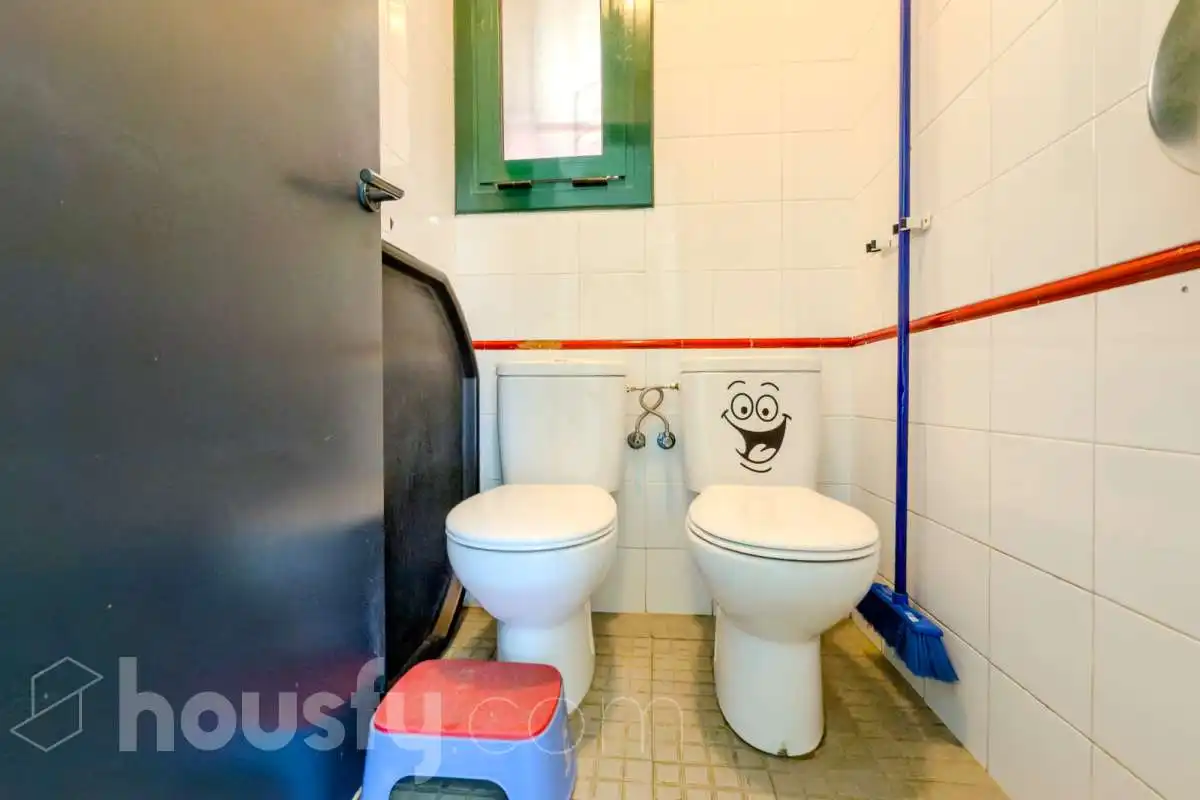 Baño de Casa o chalet en venta en Barcelona con Aire acondicionado, Calefacción y Jardín privado