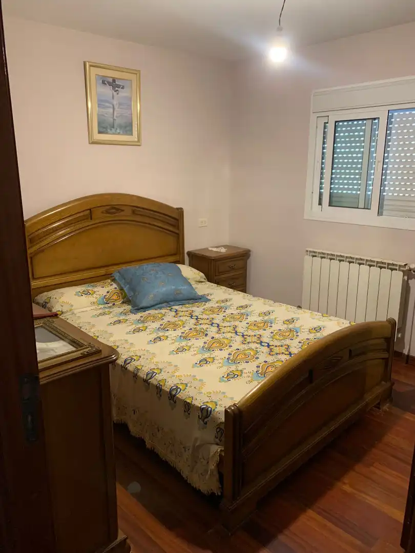 Habitación de Finca rústica en venta en Cualedro con Calefacción, Terraza y Amueblado