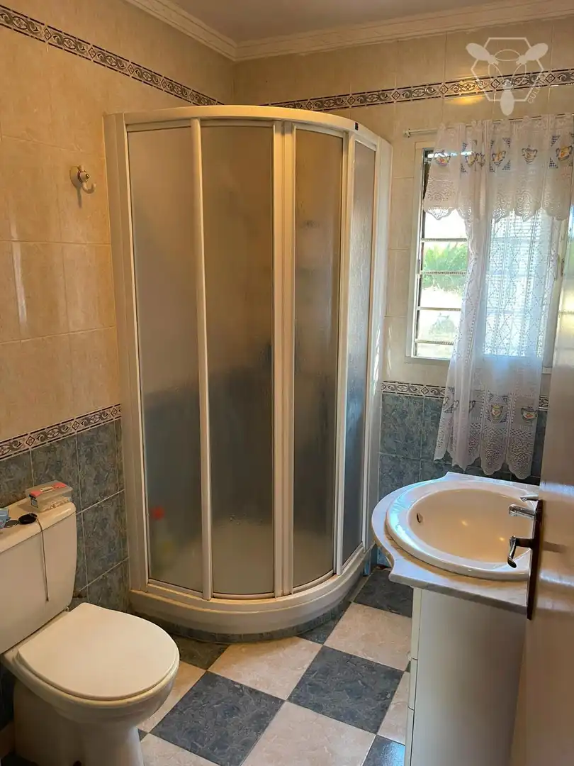 Chalet en venta en Bonares, imagen 3