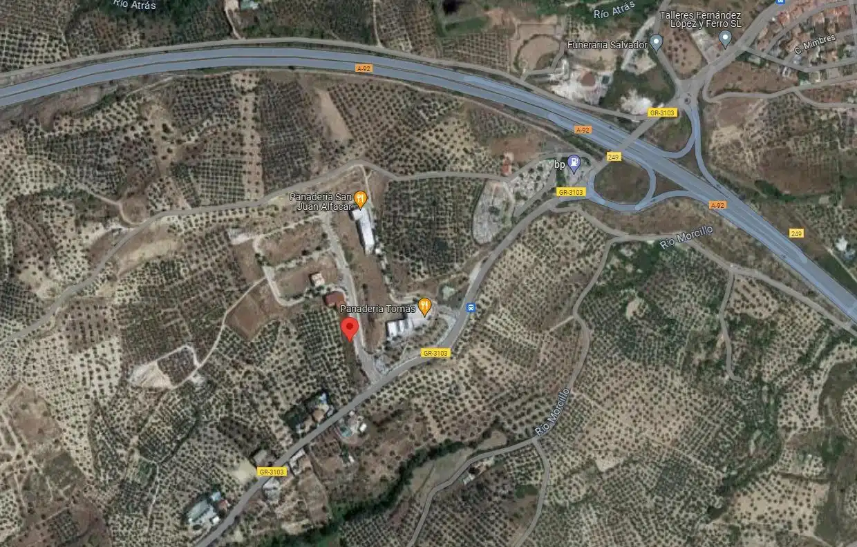 Industrial land for sale in Calle Alfacar, imagen 3