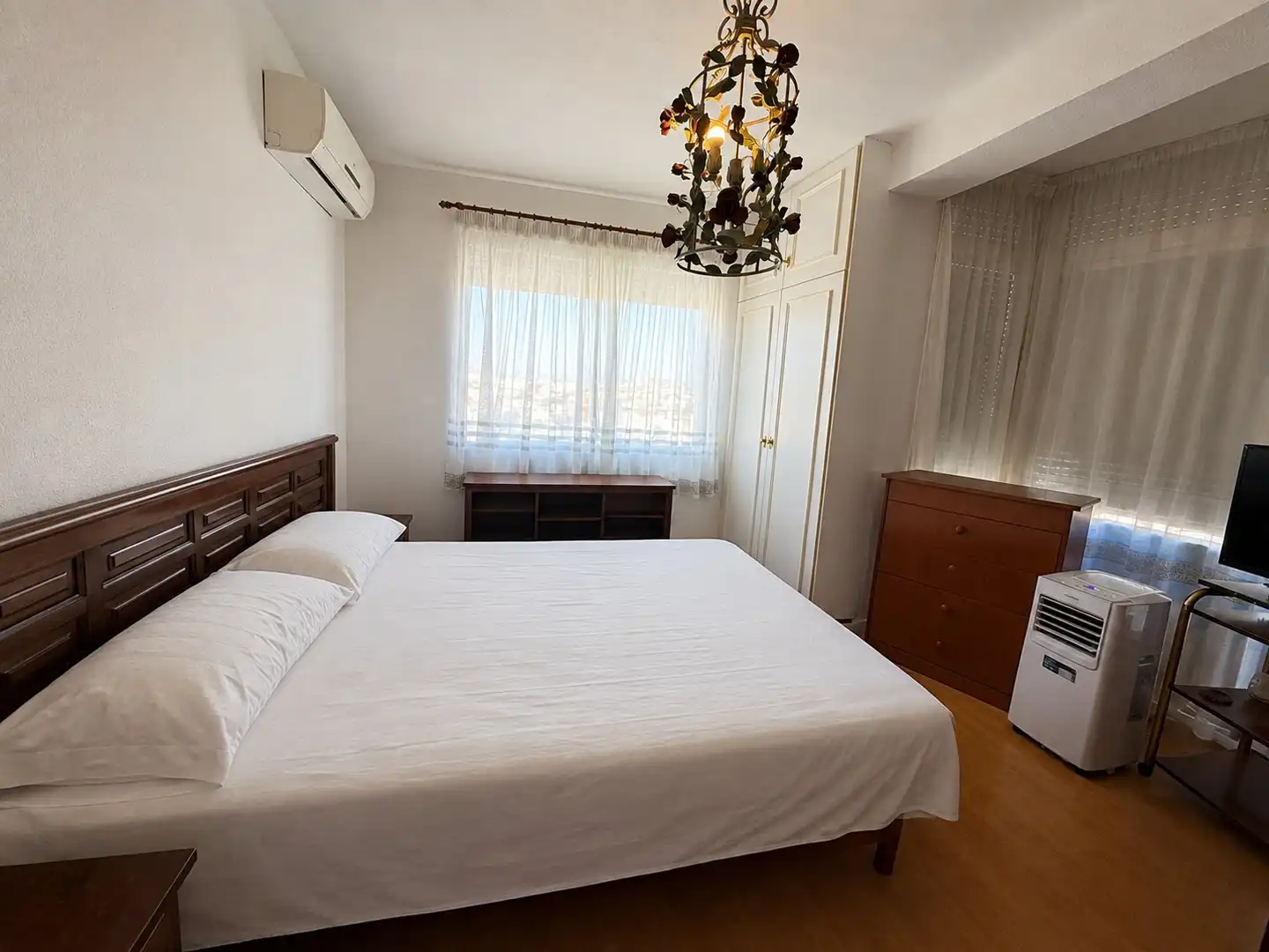 Habitación de Piso en venta en Vélez-Málaga con Aire acondicionado, Calefacción y Terraza