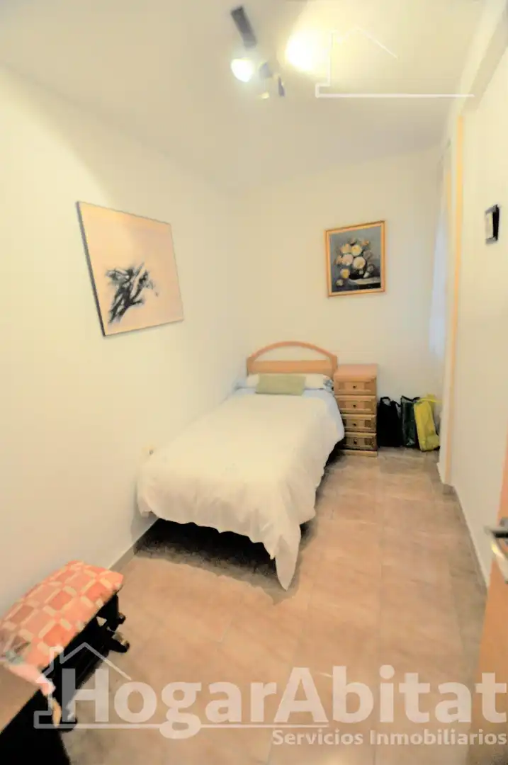 Habitación de Piso en venta en Valencia con Aire acondicionado y Calefacción
