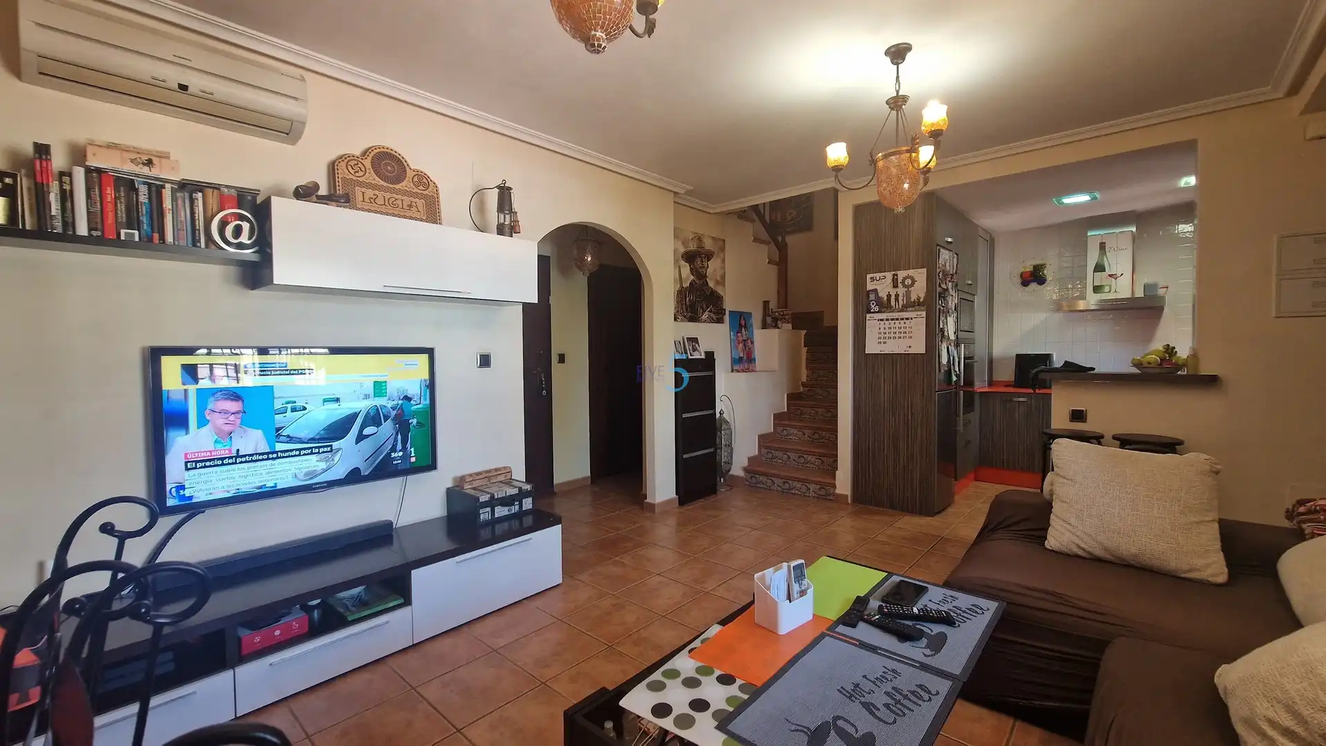 Casa a schiera con terrazza in vendita a Roda, imagen 4