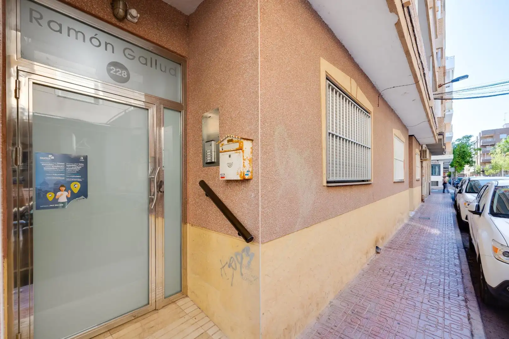 Außenansicht von Wohnungen zum Verkauf in Torrevieja mit Terrasse, Möbliert und Balkon