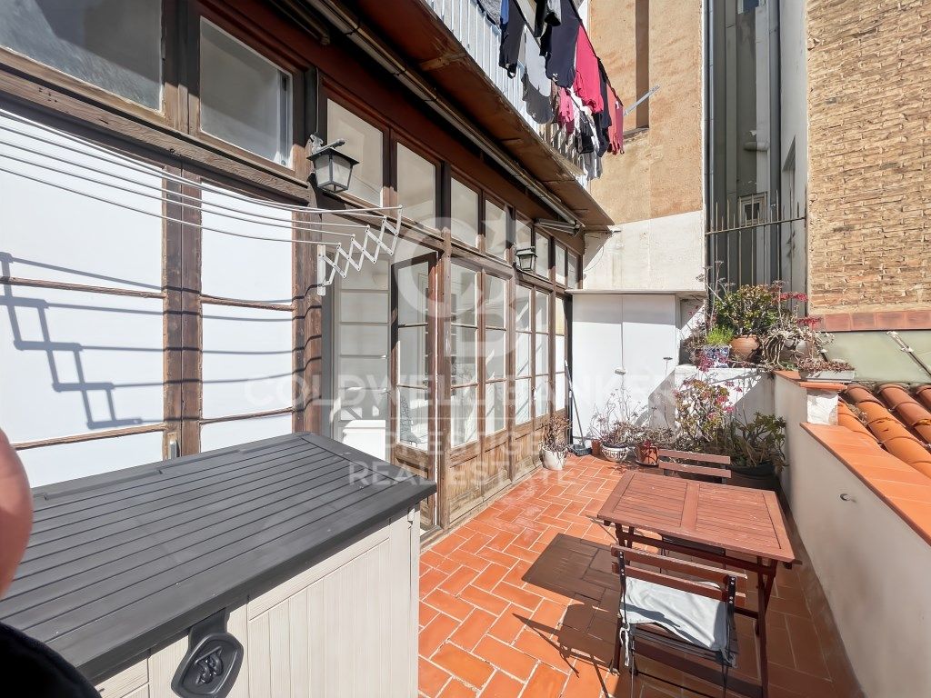 Vista exterior de Àtic en venda en  Barcelona Capital amb Aire condicionat, Terrassa i Rentadora