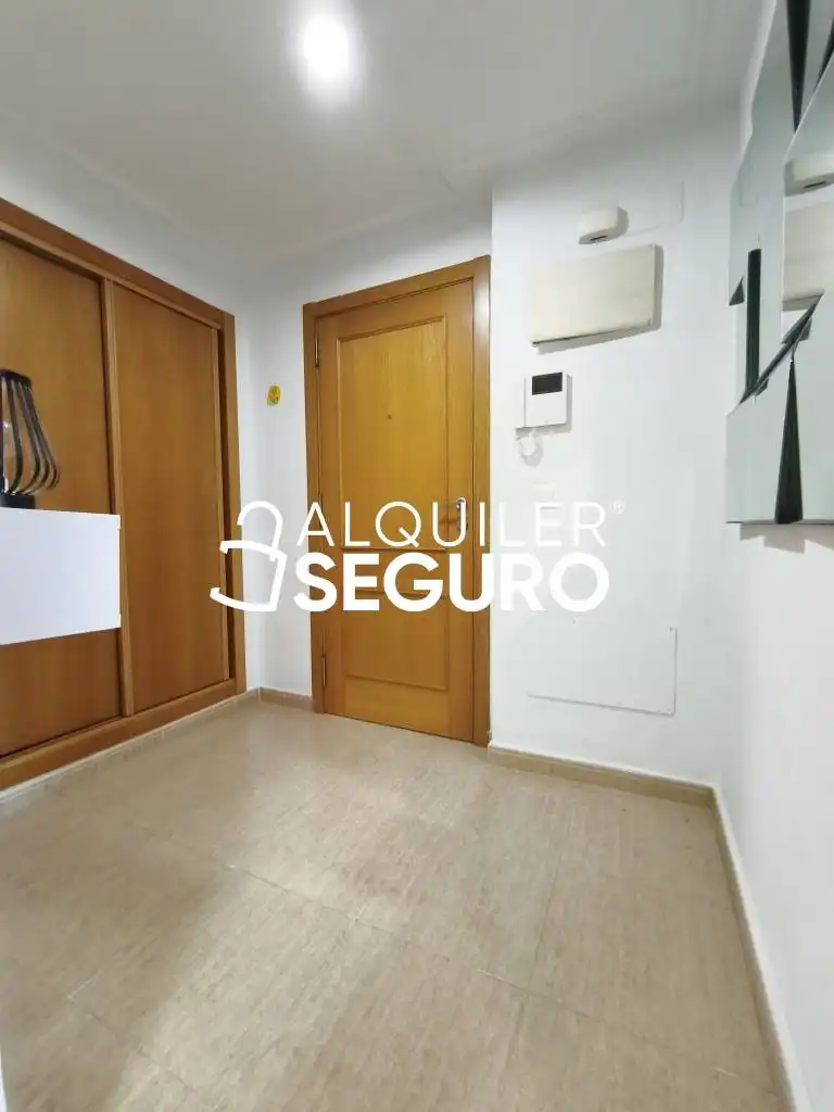 Habitación de Piso de alquiler en San Vicente del Raspeig / Sant Vicent del Raspeig con Aire acondicionado, Terraza y Piscina