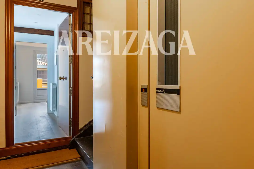 Penthouse with terrace for sale in Calle Txurruka Churruca 9, imagen 52