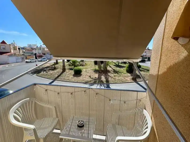 Terrassa de Dúplex en venda en Torrevieja amb Aire condicionat, Piscina i Balcó