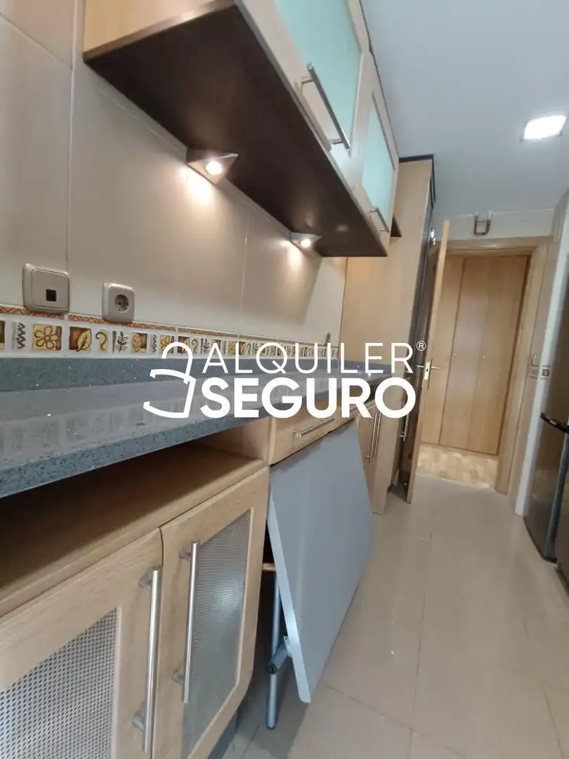 Kitchen of Flat for rent in Leganés  with Air Conditioner, Heating and Terrace
