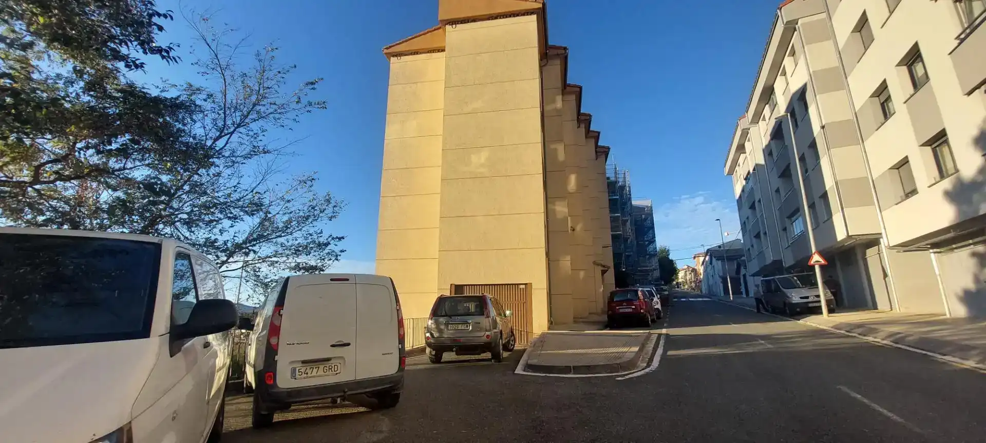 Vista exterior de Piso en venta en Lumbier con Balcón