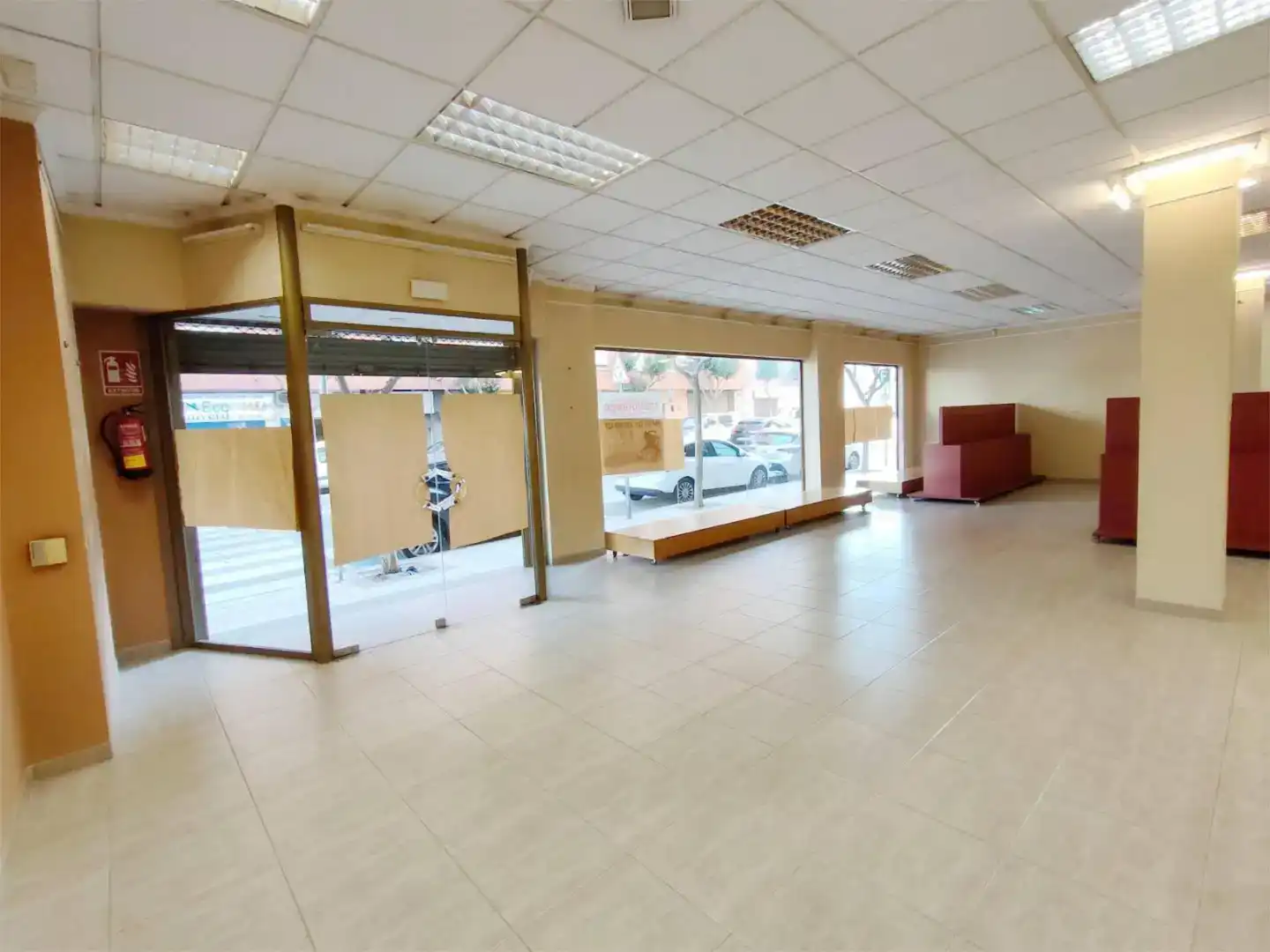 Local de lloguer en Vila-real amb Aire condicionat