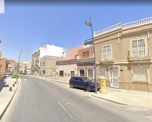 Vista exterior de Casa o xalet en venda en  Almería Capital