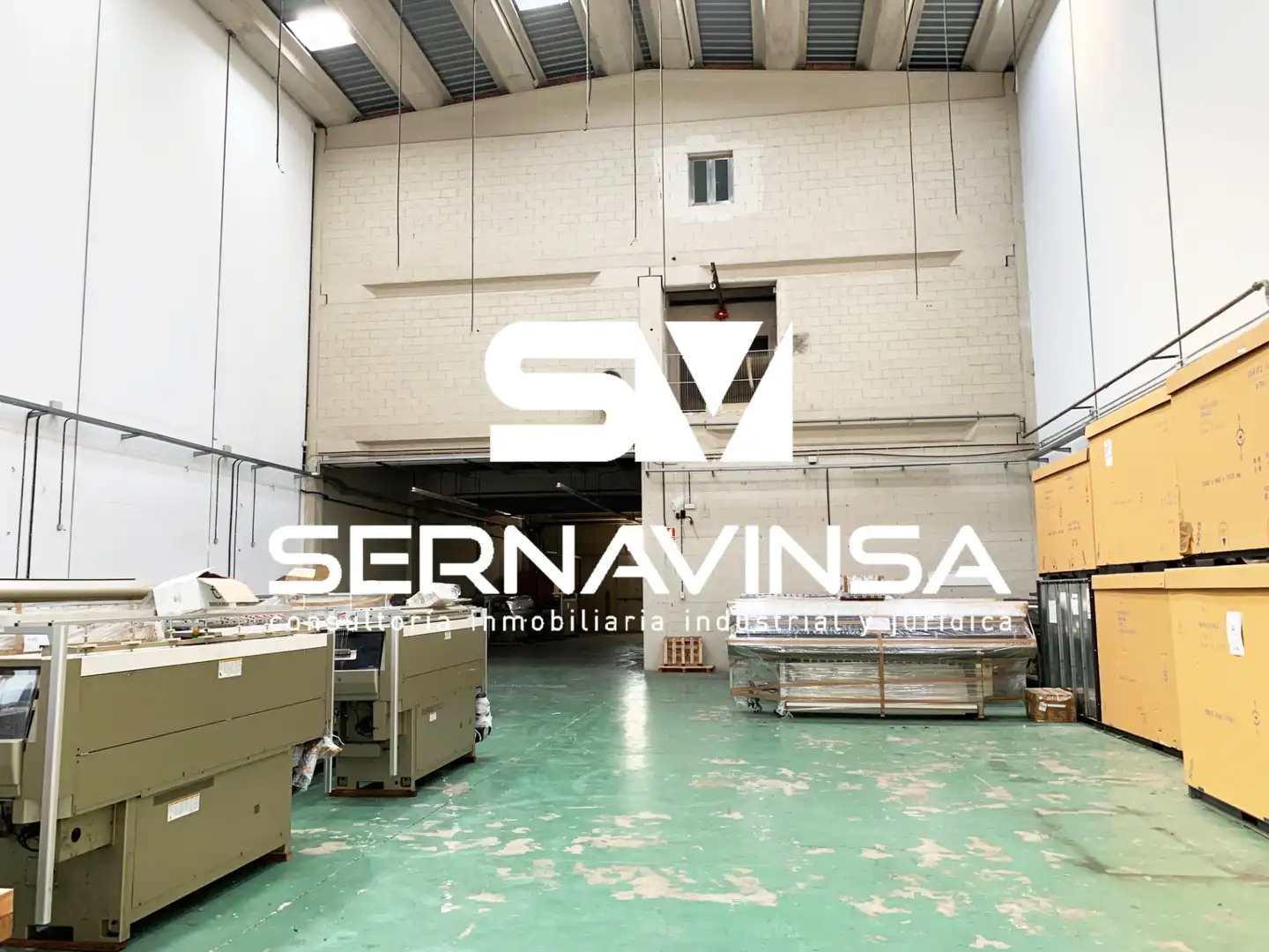 Nau industrial en venda en Barberà del Vallès