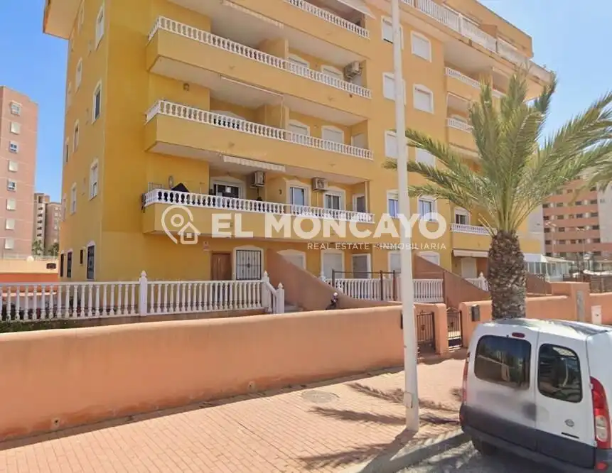 Exterior view of Ground floor for sale in Guardamar del Segura  with Private garden, Terrace and Furnished