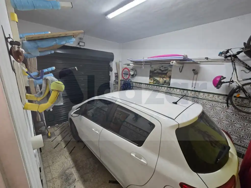 Aparcament de Casa o xalet en venda en Alcalá de Guadaira