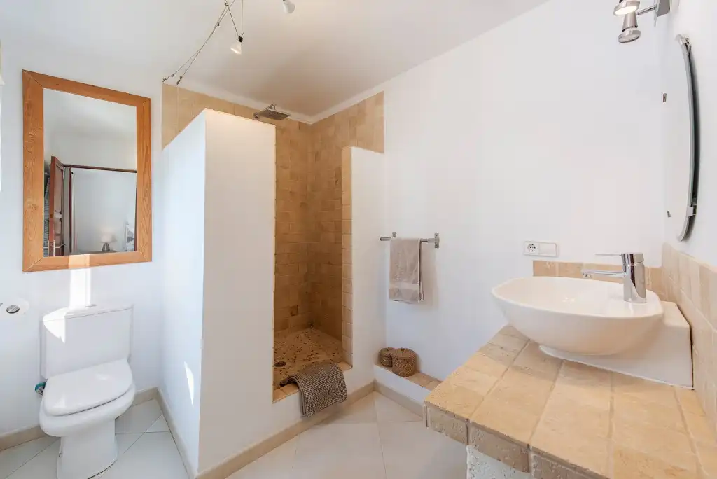 Baño de Casa adosada en venta en Pollença con Aire acondicionado, Jardín privado y Terraza