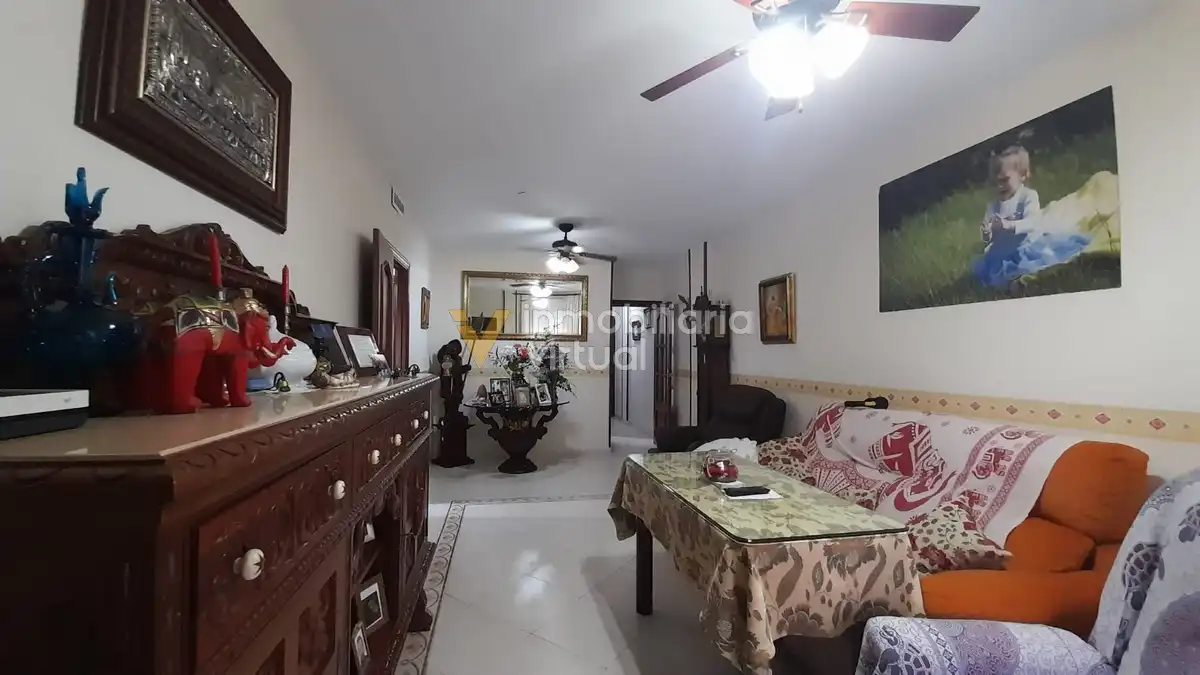 Piso con terraza en venta en Calle Santiago 30, imagen 2