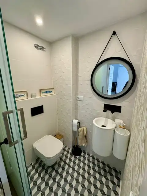 Bathroom of Ground floor for sale in Sueca  with Air Conditioner, Heating and Parquet flooring