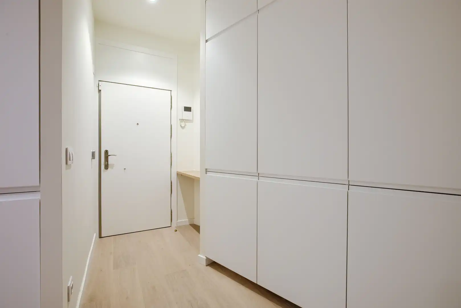 Flat for rent in Madrid  with Heating and Balcony