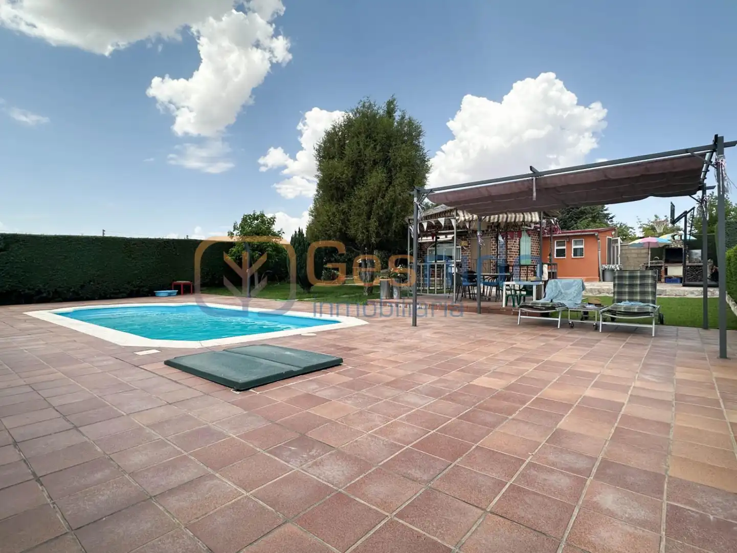 Piscina de Casa o chalet en venta en Espirdo con Calefacción y Jardín privado