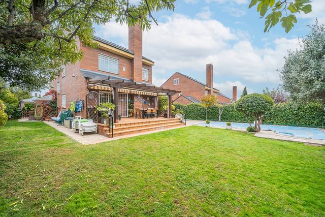 Casa-chalet en Venta en Calle Nueva en Los Ángeles - Jarandilla