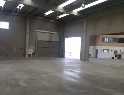 Nau industrial de lloguer en Riba-roja de Túria amb Calefacció i Alarma
