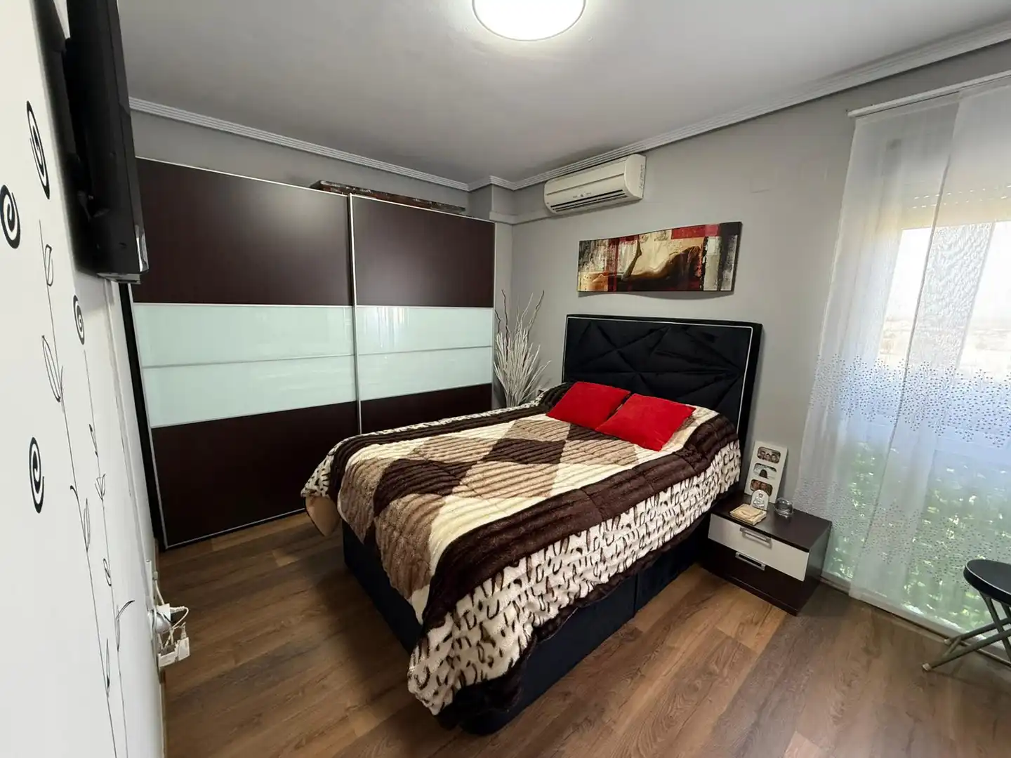 Habitación de Ático en venta en Huelva con Aire acondicionado, Parquet y Amueblado