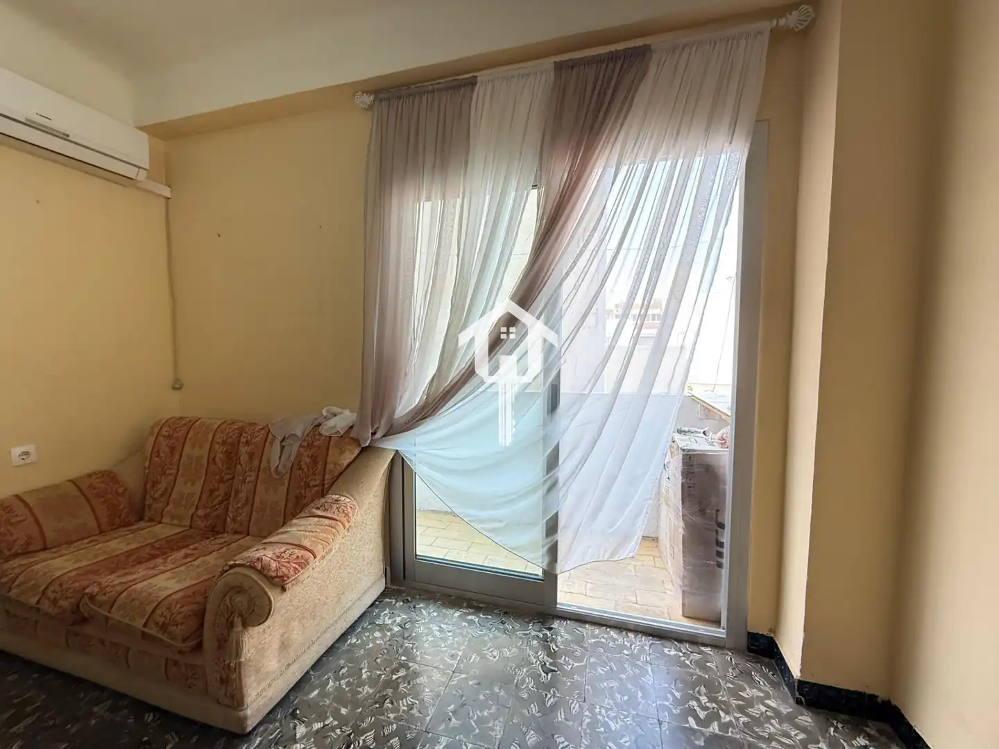Apartamento en venta en Calle MAESTRO ALONSO, Altozano - Conde Lumiares