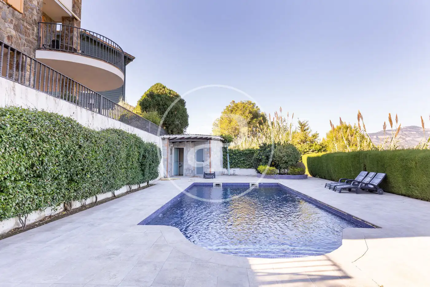 Piscina de Casa o xalet en venda en Castellar del Vallès amb Aire condicionat, Calefacció i Jardí privat