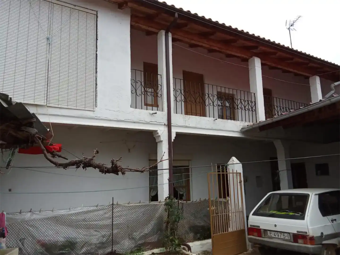 Vista exterior de Finca rústica en venda en Santa Elena de Jamuz