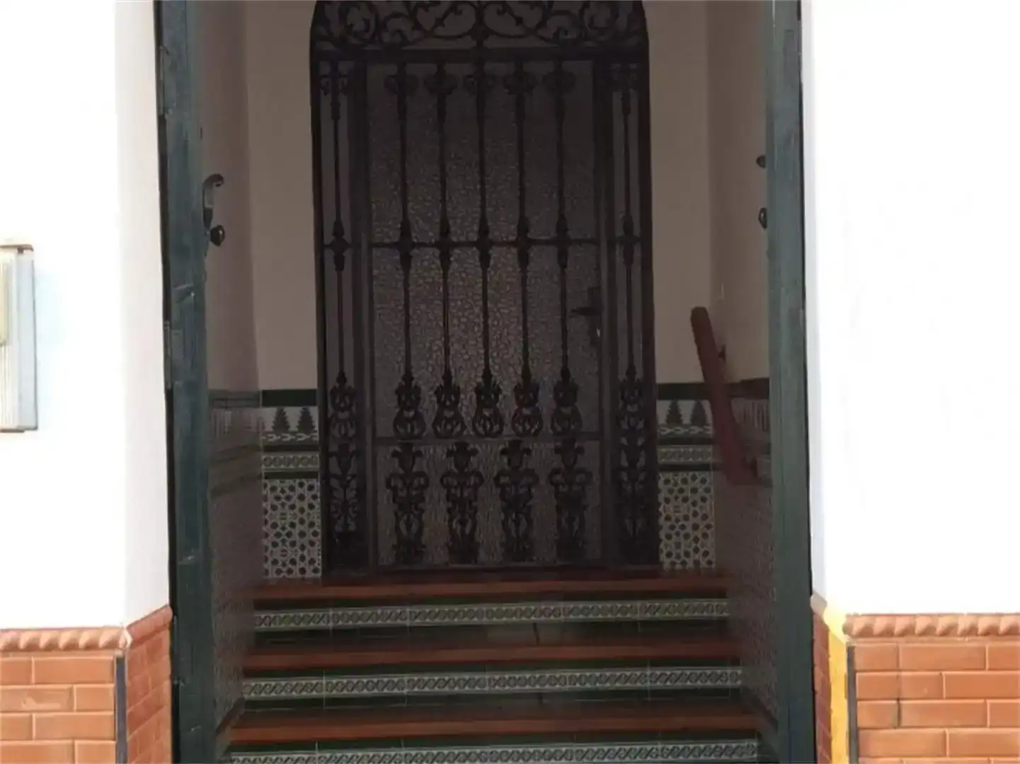 Planta baixa en venda en Alanís amb Moblat i Balcó