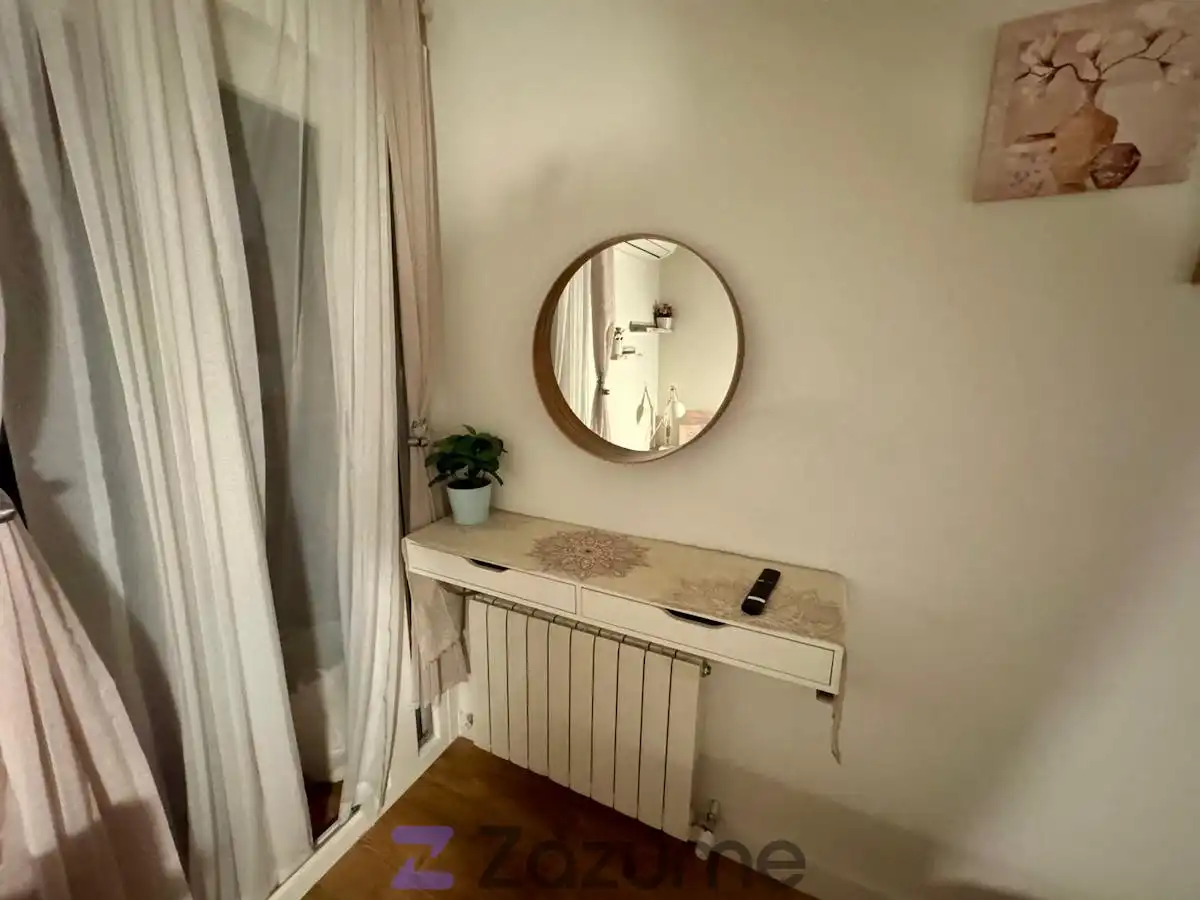 Room in C. Empleo Juvenil, Orcasitas
