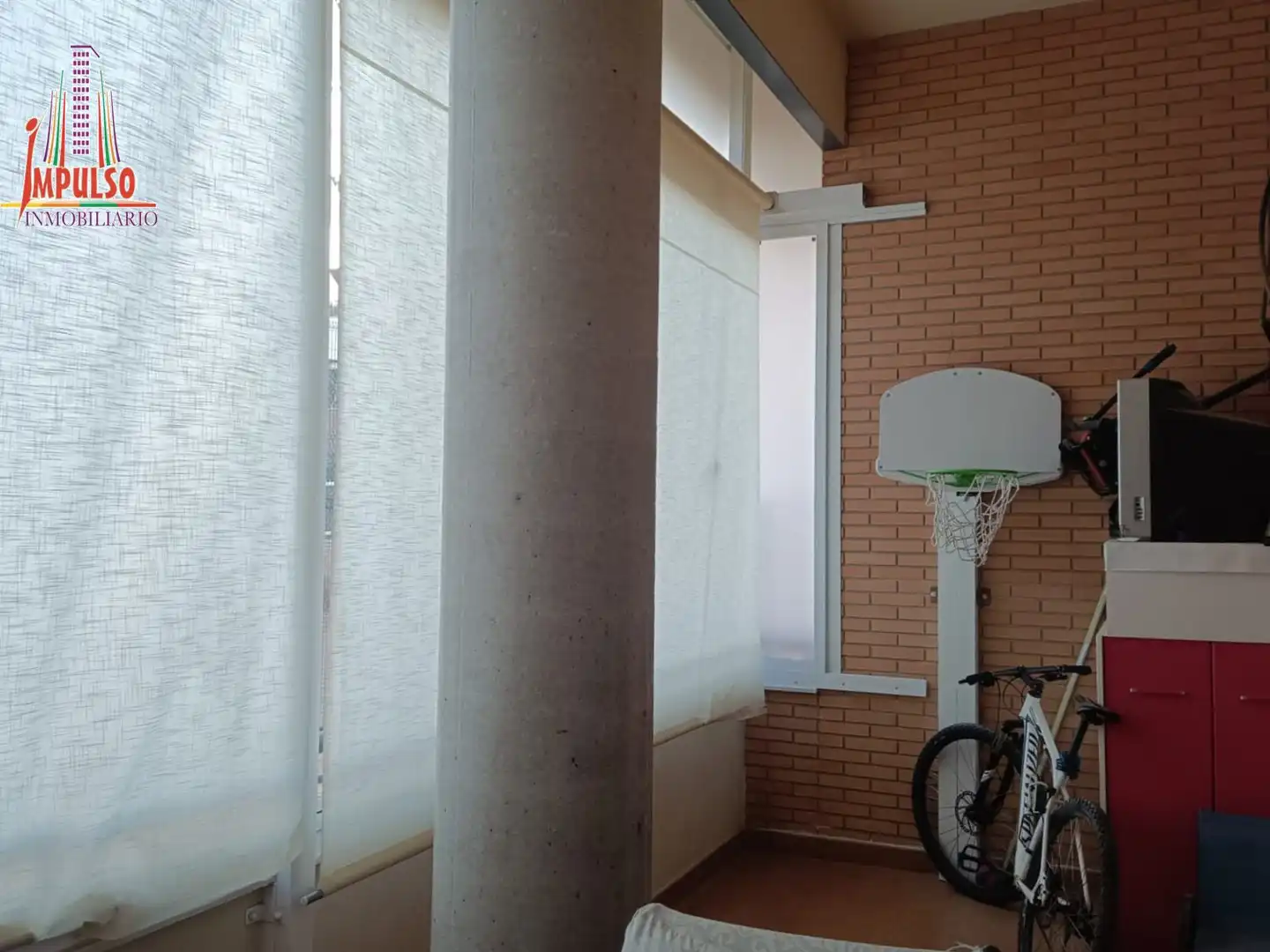 Piso en venta en Albacete con Calefacción, Trastero y Balcón