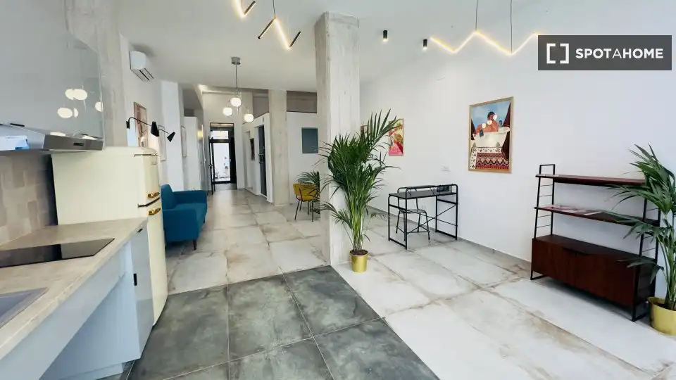 Piso de alquiler en Valencia con Aire acondicionado, Calefacción y Amueblado