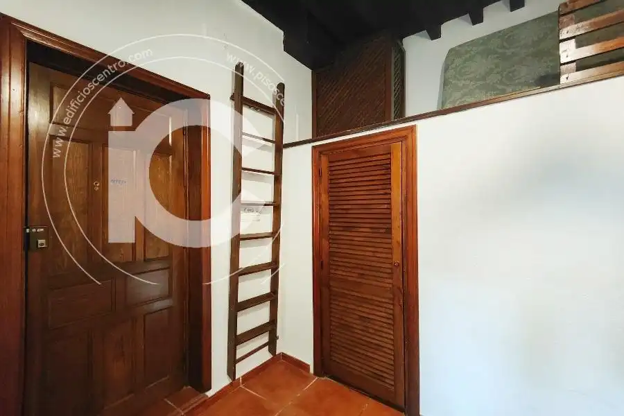 Estudio de alquiler en Granada con Aire acondicionado