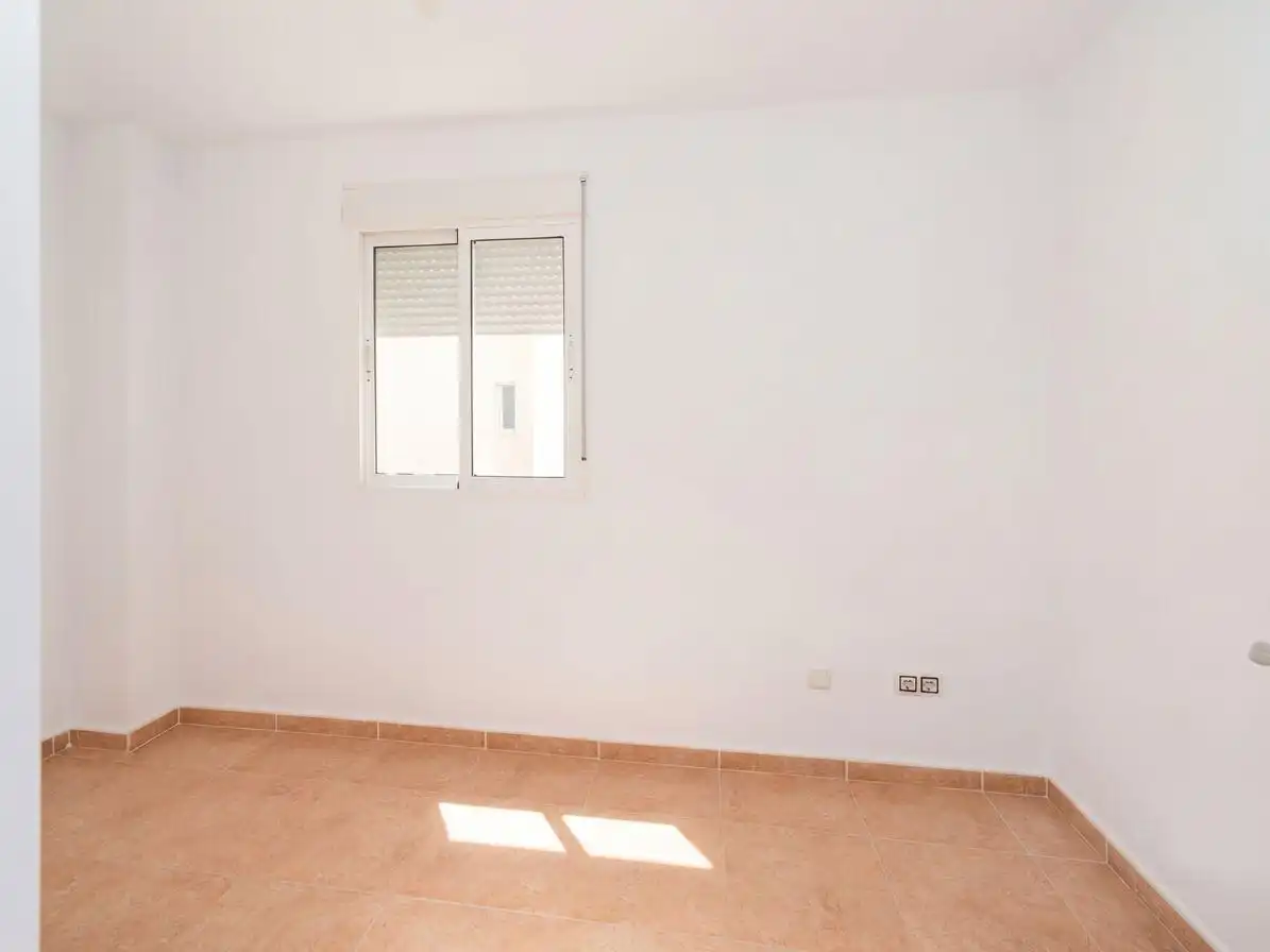 Habitación de Piso en venta en San Vicente del Raspeig / Sant Vicent del Raspeig con Terraza