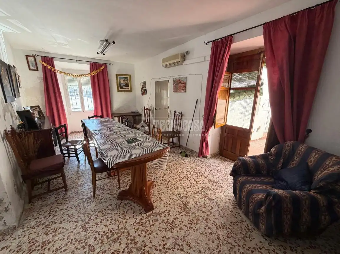 Casa adosada en venta en Mancha Real