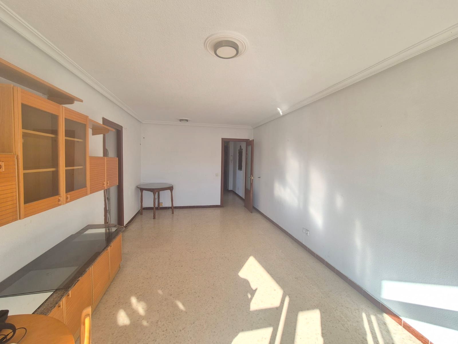 Living room of Flat for sale in  Sevilla Capital