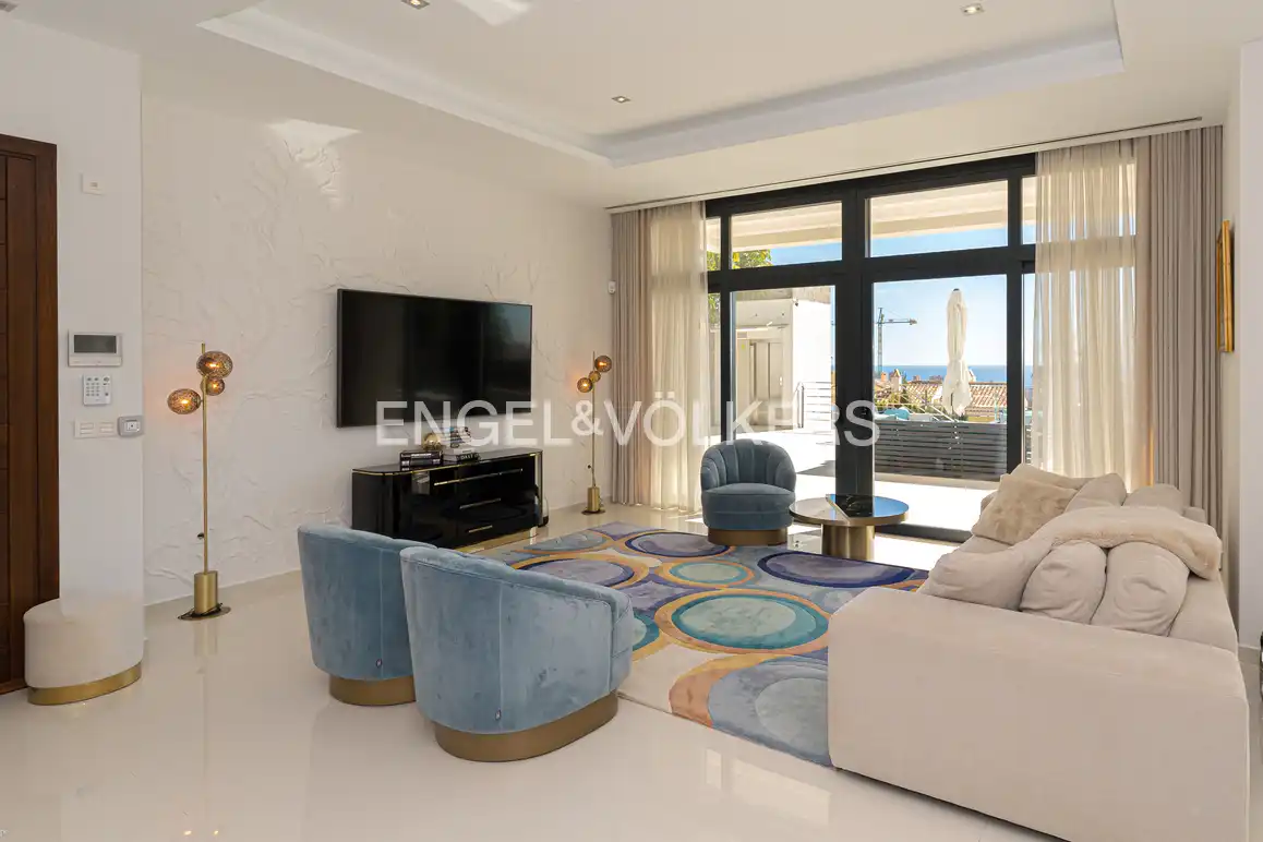 Casa amb piscina en venda a Golf Bahía, imagen 9