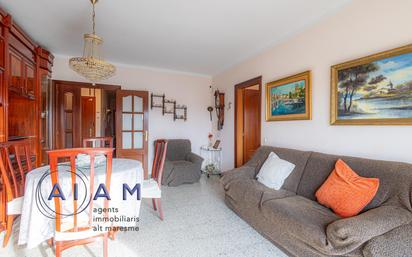 Exterior view of Flat for sale in Pineda de Mar  with Terrace, Balcony and Alarm