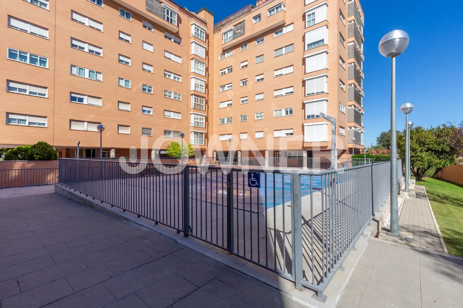 Exterior view of Flat for rent in Usera