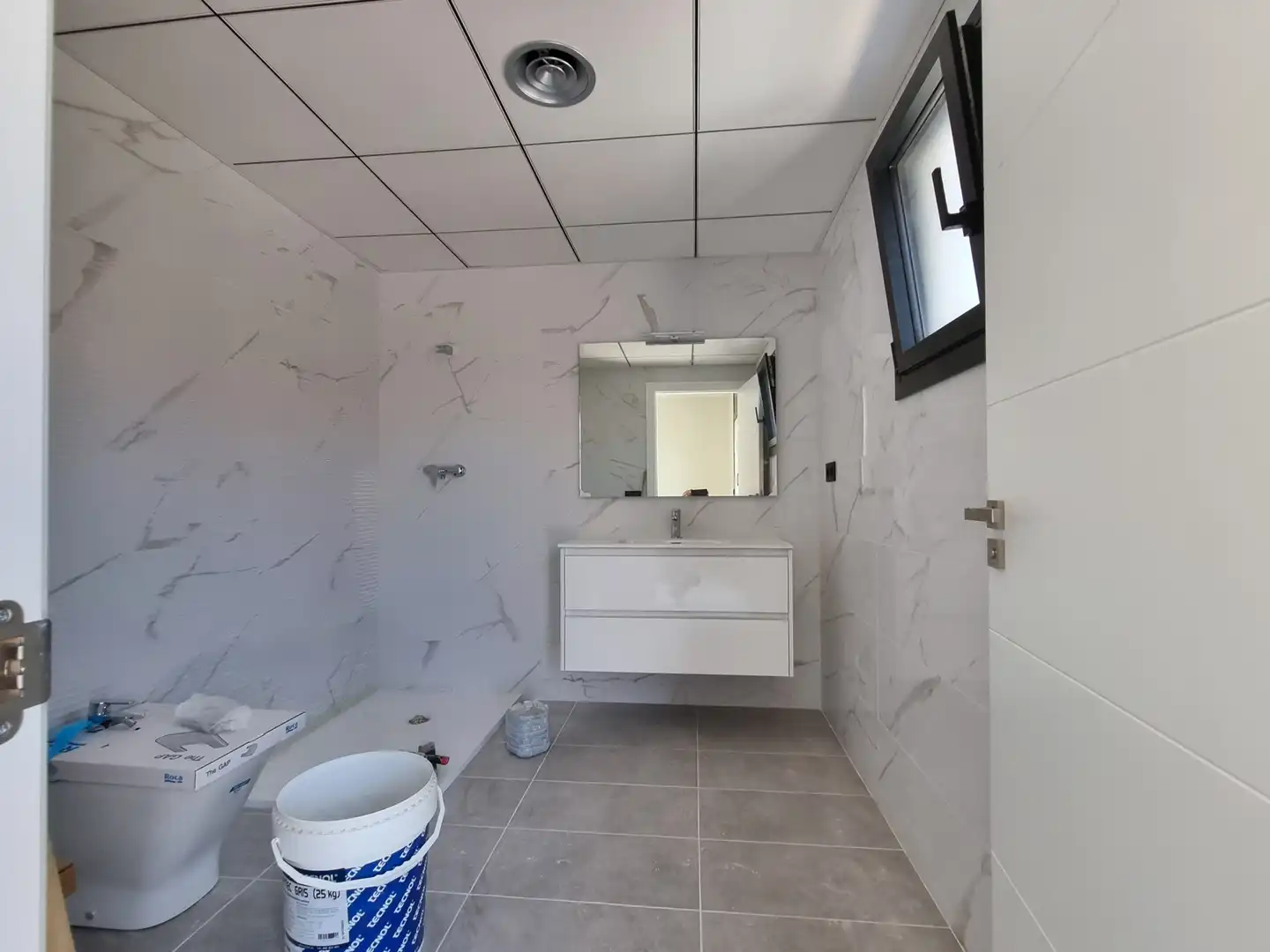 Badezimmer von Haus oder Chalet zum Verkauf in Cambrils mit Klimaanlage, Heizung und Privatgarten