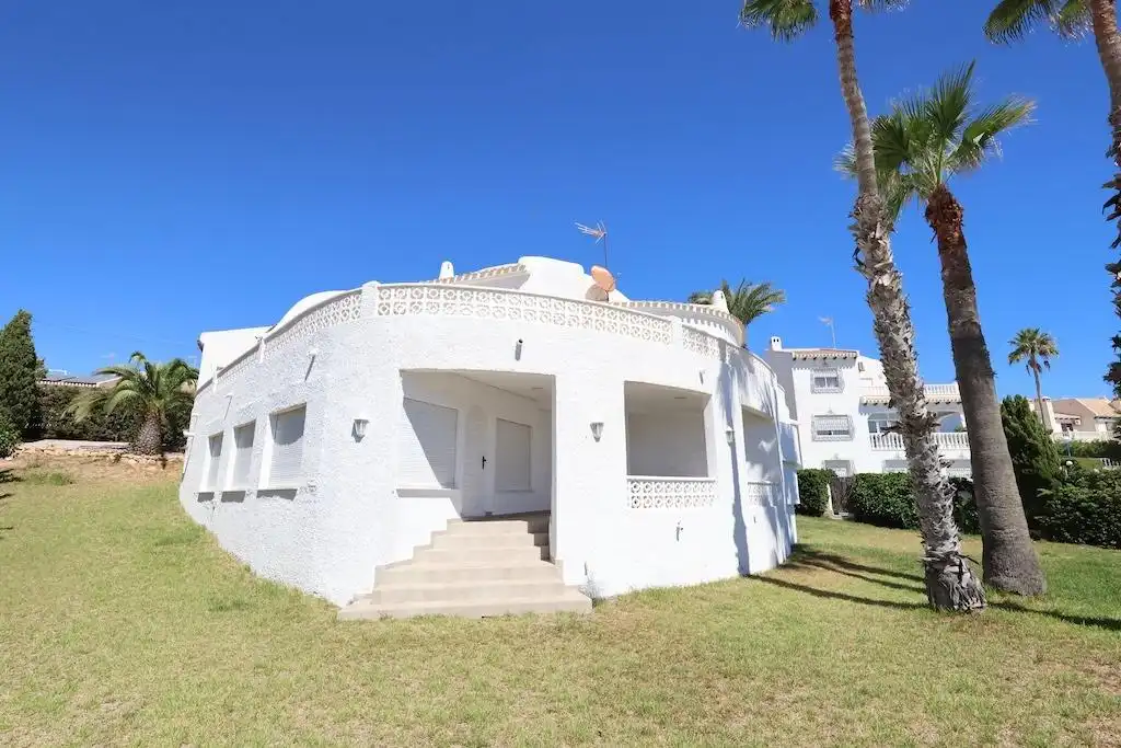 Villa zur Miete in Orihuela Costa, imagen 8