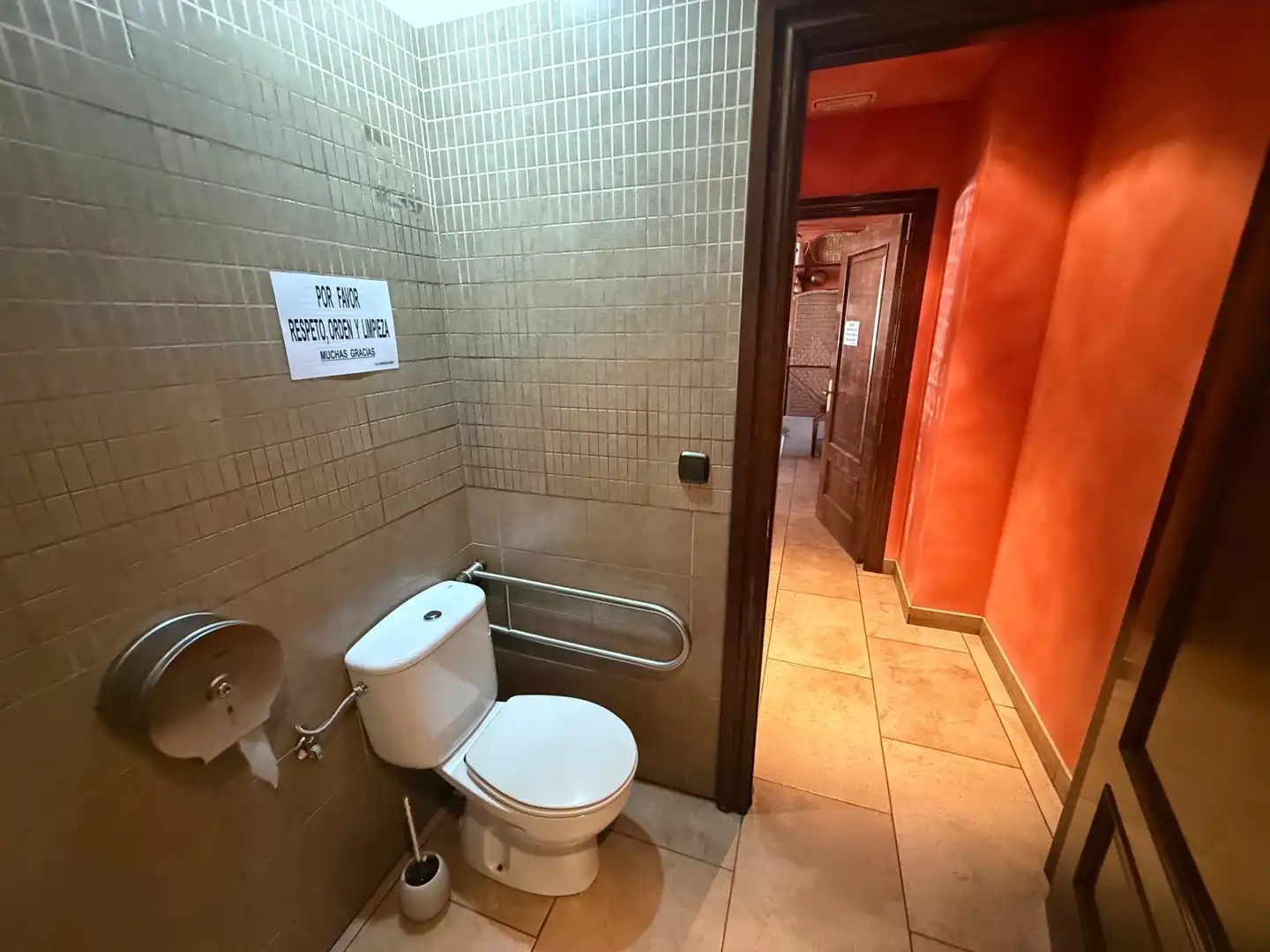 Bany de Local de lloguer en Valencia de Don Juan