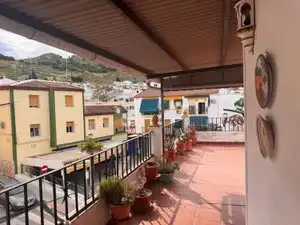 Vista exterior de Casa o xalet en venda en Doña Mencía amb Terrassa