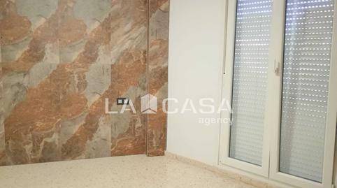 Foto 4 de Casa o chalet en venta en Plaza la Encina, Los Barrios, Cádiz