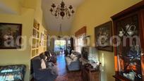 Sala d'estar de Casa o xalet en venda en Simancas amb Calefacció, Jardí privat i Traster