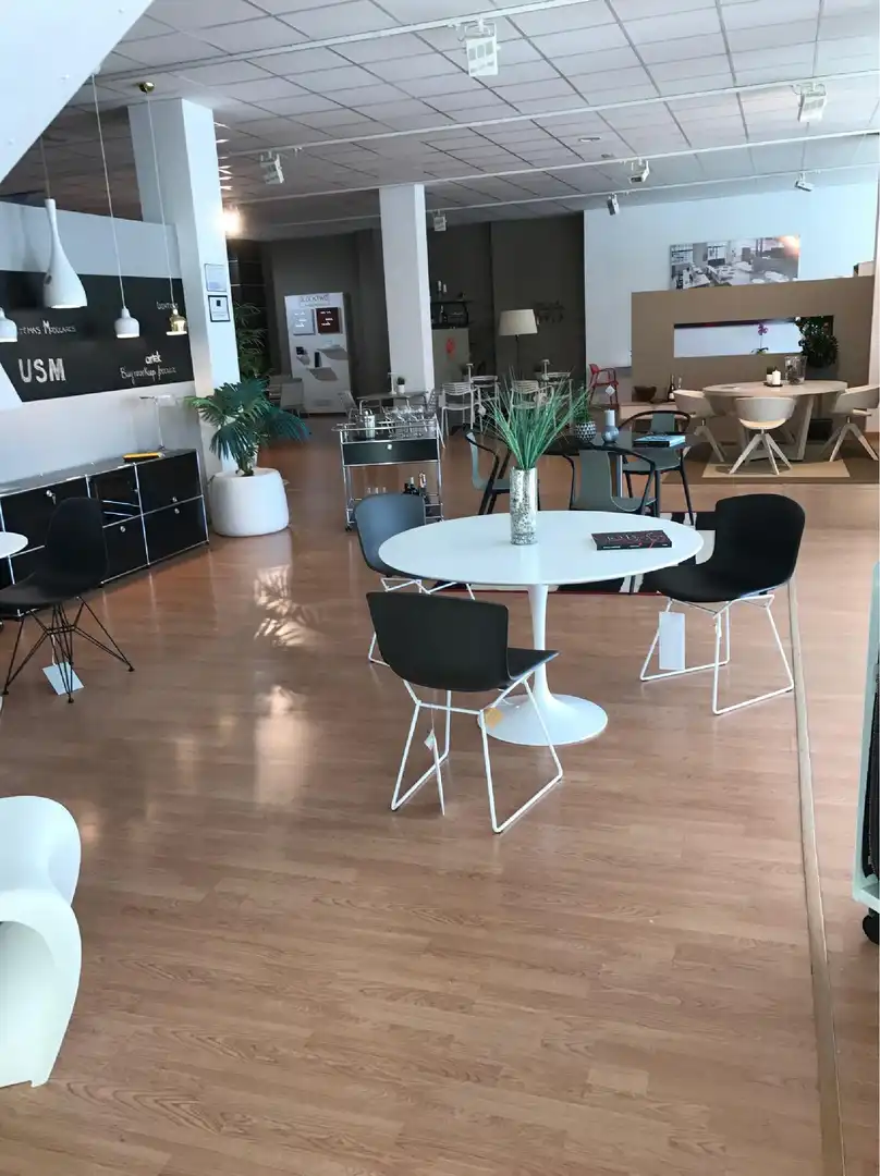 Locale commerciale in vendita a Zona Nord, imagen 2